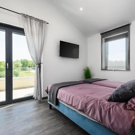 Nobu Holiday home Pula