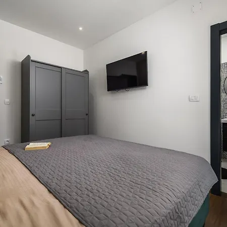 Nobu Ferienhaus Pula