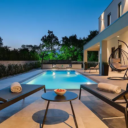 Ferienhaus Nobu Pula