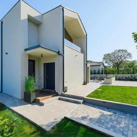 Ferienhaus Nobu Pula