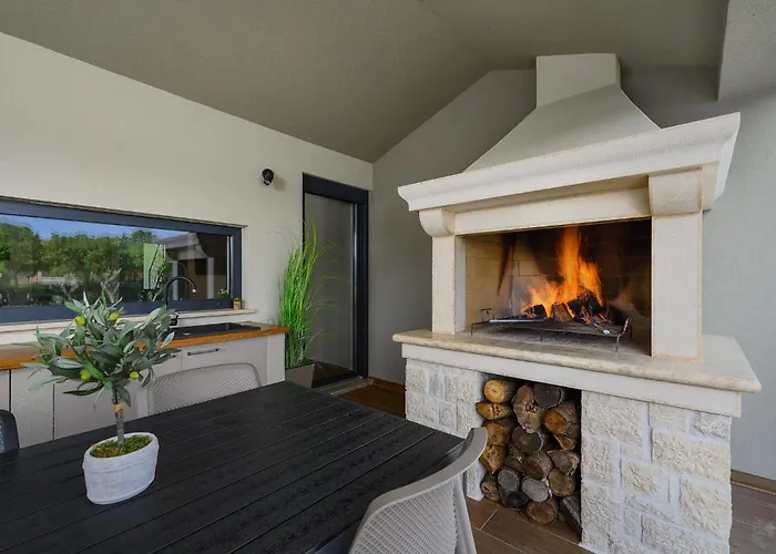 Nobu Vakantiehuis Pula